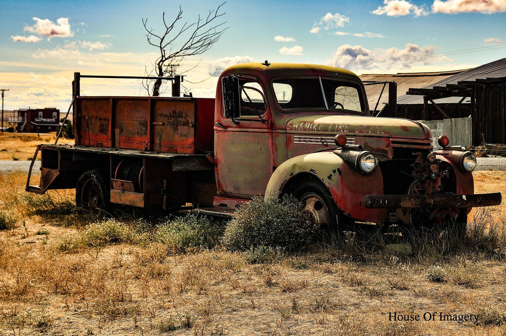 Old Shaniko Fire Truck-Shaniko: Oregon Ghost Towns