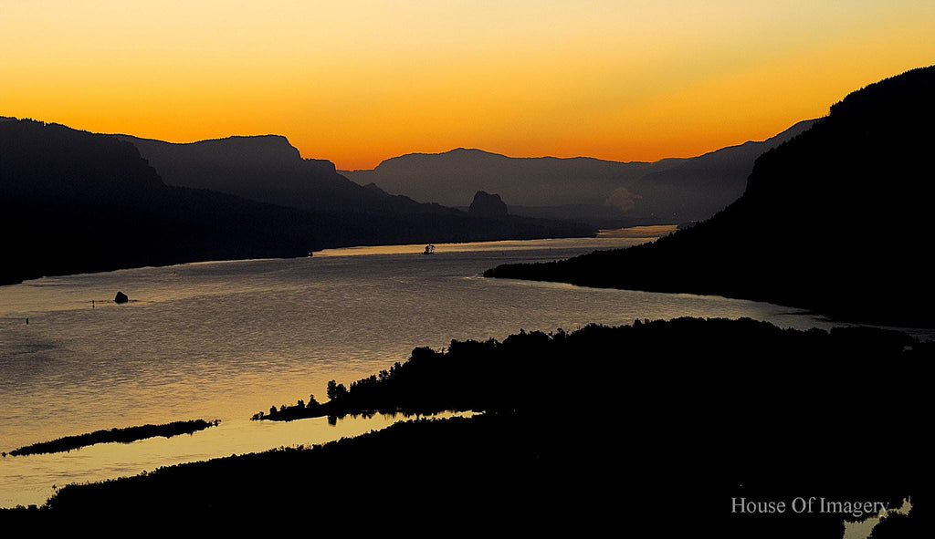 Columbia River Gorge at Sunrise: Oregon Landscape Photography
