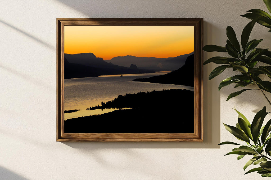 Columbia River Gorge at Sunrise: Oregon Landscape Photography