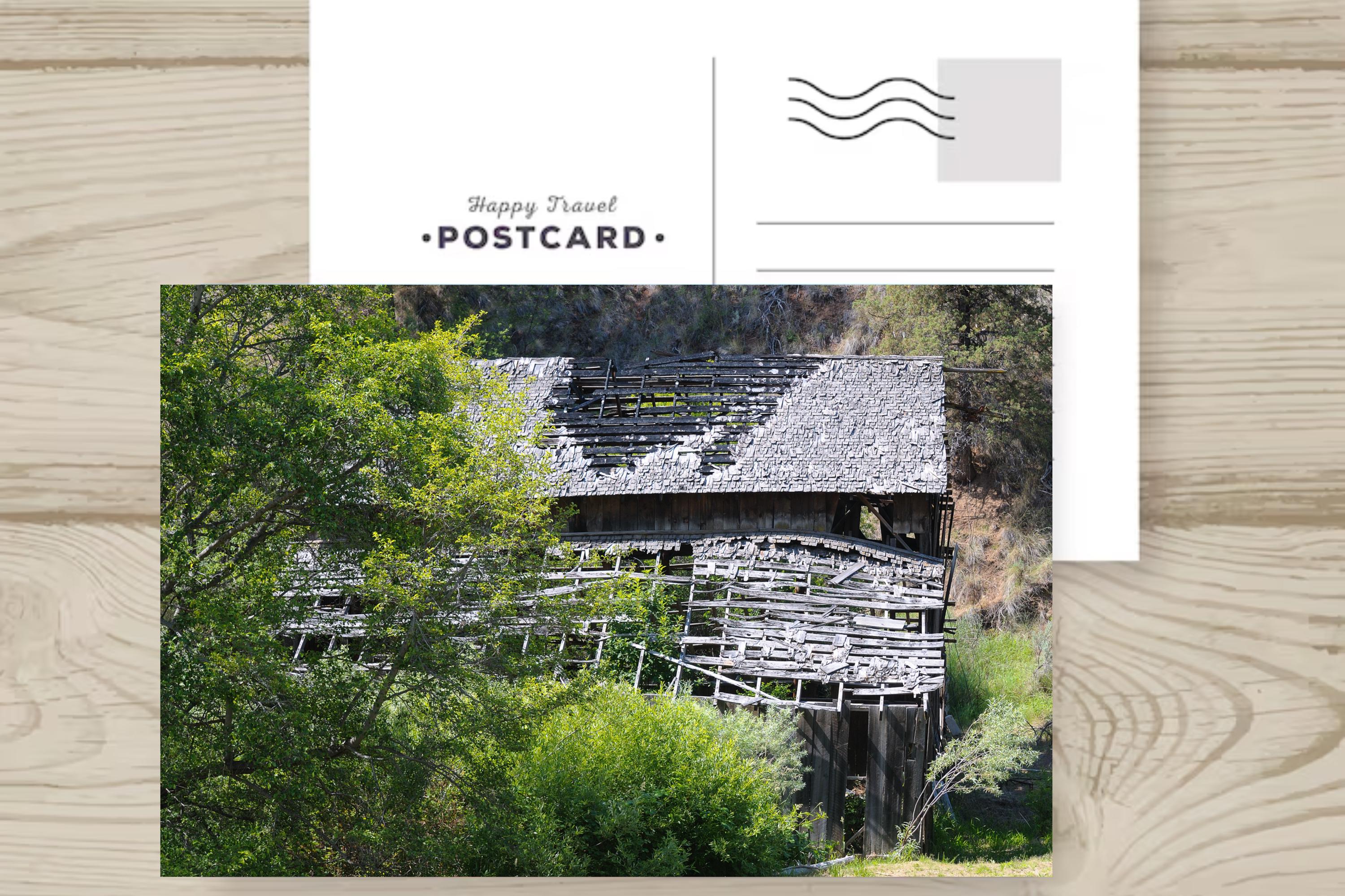 Abandoned Rustic Falling Down Barn: Eastern Oregon Landscape Photography