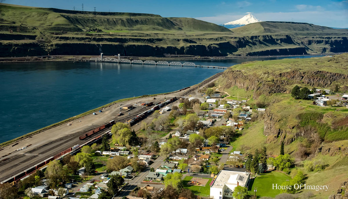 Wishram in the Columbia River Gorge: Eastern Washington Landscape Photography